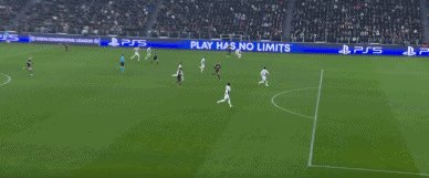 1739316517080090829.gif 尤埃56.gif