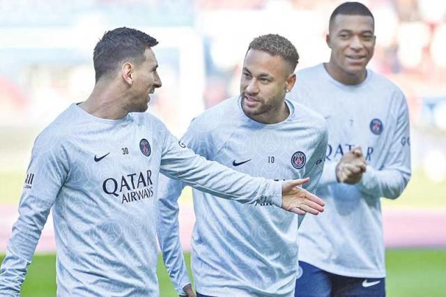 1673867388184089158.jpg 大巴黎.jpg