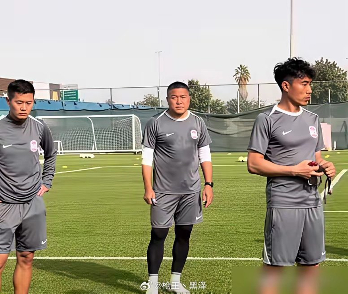 开云体育下载-郑智率西海岸队迪拜苦练，球员称比广州训练更狠|广州恒大|中国男足|黄博文|广州队|梅方_新浪新闻